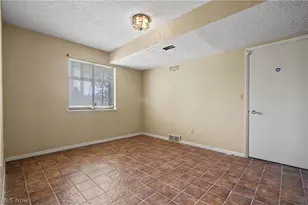 624 Hampton Ridge Dr, Akron, OH 44313 - Photo 20