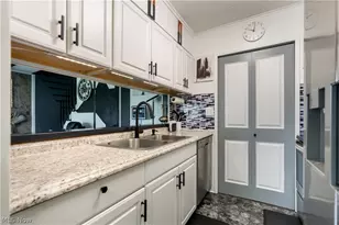 2491 Royal County Down Dr, Uniontown, OH 44685 - Photo 4