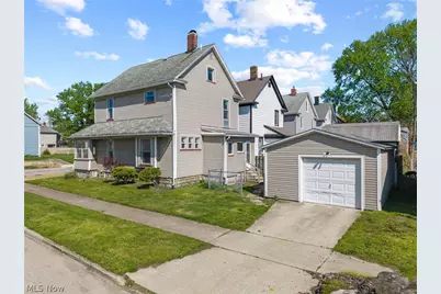 299 5th Street NW, Barberton, OH 44203 - Photo 2
