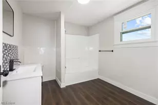 299 5th St NW, Barberton, OH 44203 - Photo 20