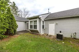 3513 E Prescott Cir, Cuyahoga Falls, OH 44223 - Photo 8