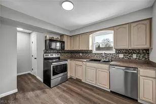 2427 Haverhill Rd, Twinsburg, OH 44087 - Photo 30