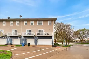 303 Arizona Ave, Lorain, OH 44052 - Photo 36