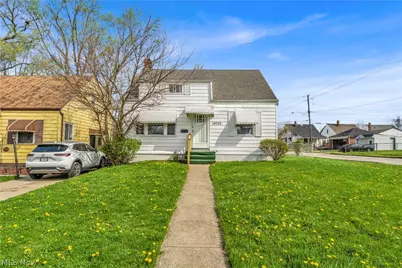 19703 Fairway Avenue, Maple Heights, OH 44137 - Photo 2