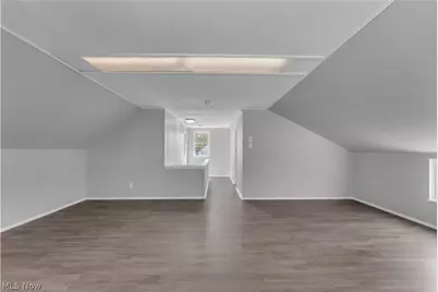 19703 Fairway Avenue, Maple Heights, OH 44137 - Photo 16