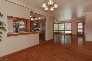 2784 Burden Dr, Parma, OH 44134 - Photo 8