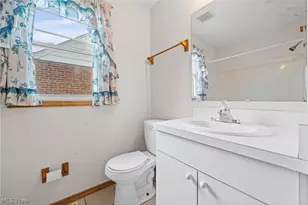 4910 & 4912 Yorkshire Ave, Parma, OH 44134 - Photo 14