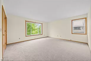 4910 & 4912 Yorkshire Ave, Parma, OH 44134 - Photo 18