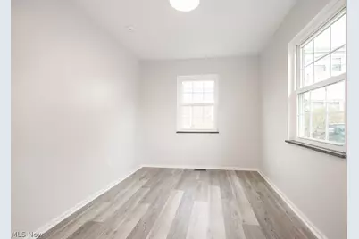 199 E 235th Street, Euclid, OH 44123 - Photo 16