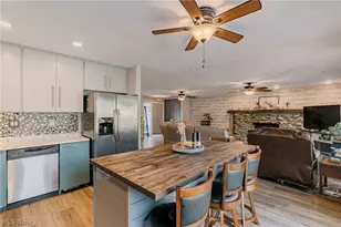 22156 Meadowsouth Ct, Strongsville, OH 44149 - Photo 14