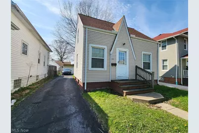 19850 Ormiston Avenue, Euclid, OH 44119 - Photo 2