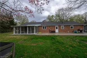 819 E 5th St, Dover, OH 44622 - Photo 8