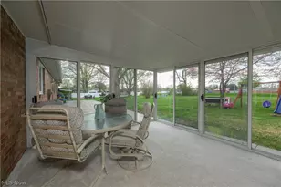 819 E 5th St, Dover, OH 44622 - Photo 22