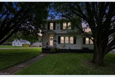 135 Overbaugh Avenue, St Clairsville, OH 43950 - Photo 2