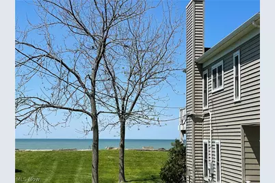 35685 Galalina Boulevard, Eastlake, OH 44095 - Photo 2