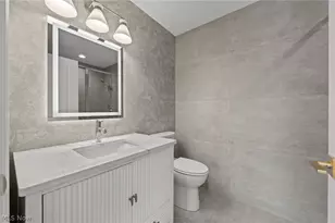 5084 Neptune Ovl, Solon, OH 44139 - Photo 14