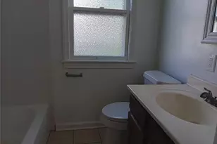 18208 Edinboro Ave, Maple Heights, OH 44137 - Photo 6