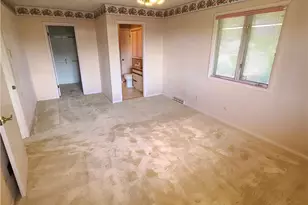 106 Martha Dr, St Clairsville, OH 43950 - Photo 24