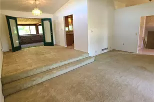 106 Martha Dr, St Clairsville, OH 43950 - Photo 14