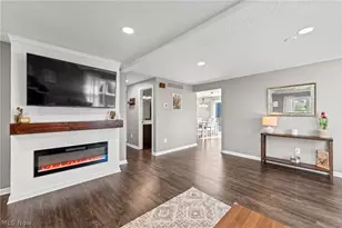 5242 Aster Ave NE, Canton, OH 44705 - Photo 16