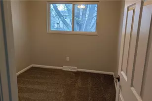 2201 Randall St, Lorain, OH 44052 - Photo 8