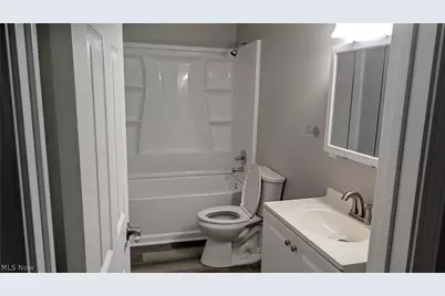 2201 Randall Street, Lorain, OH 44052 - Photo 6