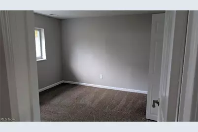 2201 Randall Street, Lorain, OH 44052 - Photo 10