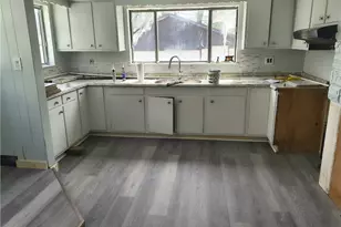 21104 Clare Ave, Maple Heights, OH 44137 - Photo 8