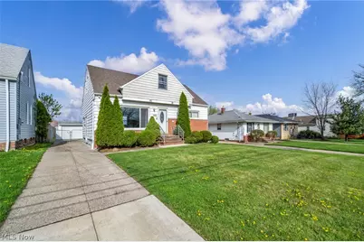 5360 E 131st Street, Garfield Heights, OH 44125 - Photo 2