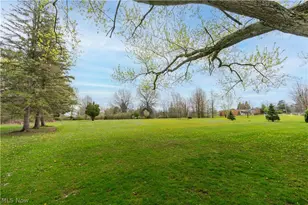 300 Homeworth Rd, Alliance, OH 44601 - Photo 38