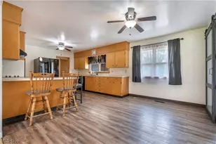 300 Homeworth Rd, Alliance, OH 44601 - Photo 8