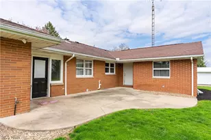 300 Homeworth Rd, Alliance, OH 44601 - Photo 34