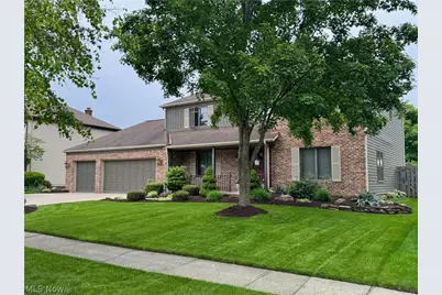 14666 Regency Drive, Strongsville, OH 44149 - Photo 2