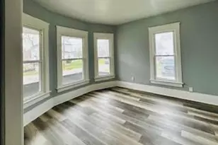 241 5th St NW, Barberton, OH 44203 - Photo 4