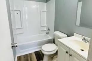 241 5th St NW, Barberton, OH 44203 - Photo 6