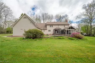 4306 Janell Ct, Canfield, OH 44406 - Photo 14