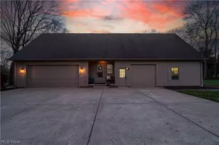 4306 Janell Ct, Canfield, OH 44406 - Photo 10