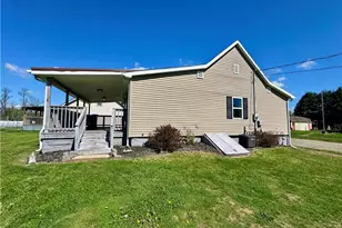 308 N Chestnut Street N, Gnadenhutten, OH 44629 - Photo 2