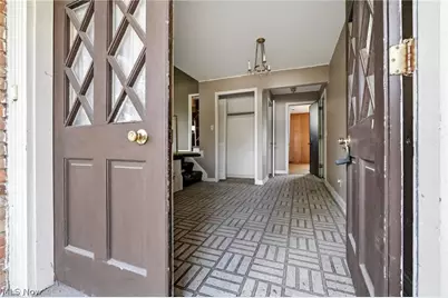 25478 Maidstone Lane, Beachwood, OH 44122 - Photo 2