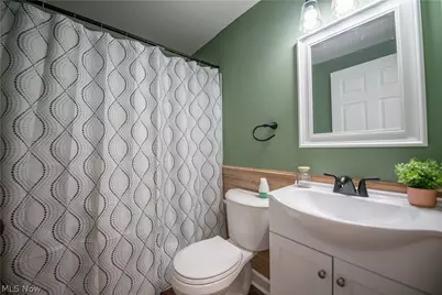 324 Charlotte Avenue SE, Canton, OH 44707 - Photo 16