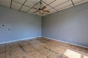 77 Maryland St, Wheeling, WV 26003 - Photo 2