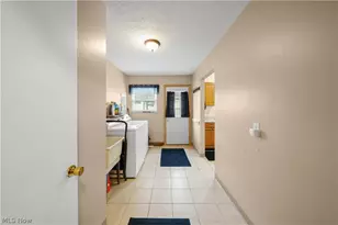 9841 Green Dr, Windham, OH 44288 - Photo 20