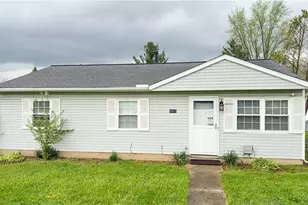 9841 Green Dr, Windham, OH 44288 - Photo 2