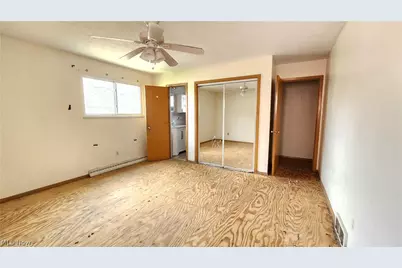 20051 Hillcrest Drive, Euclid, OH 44117 - Photo 32
