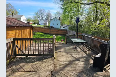 18 Youtz Avenue, Akron, OH 44301 - Photo 24