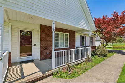 710 Erie Road, Eastlake, OH 44095 - Photo 4