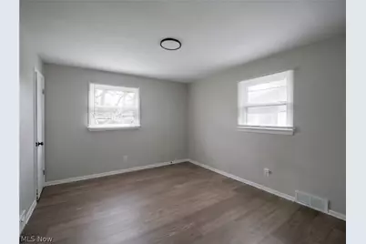 50 Glacier Avenue, Youngstown, OH 44509 - Photo 10