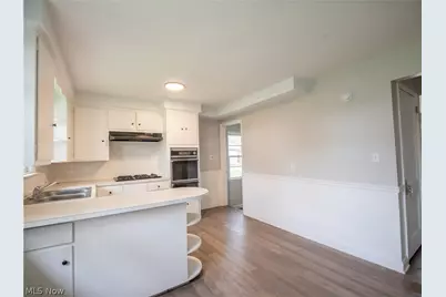 50 Glacier Avenue, Youngstown, OH 44509 - Photo 6