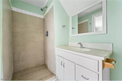 1345 Ohio Avenue, Youngstown, OH 44504 - Photo 24