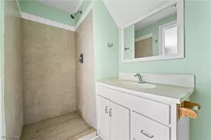 1345 Ohio Ave, Youngstown, OH 44504 - Photo 24